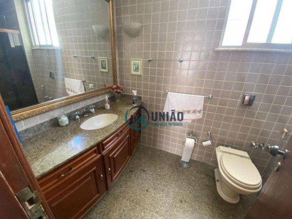 Imagem Apartamento com 3 Quartos à Venda, 177 m² em Icaraí - Niterói