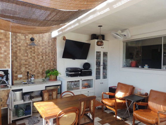 Imagem Casa com 3 Quartos à Venda, 347 m² em Parque Monte Alegre - Taboão Da Serra