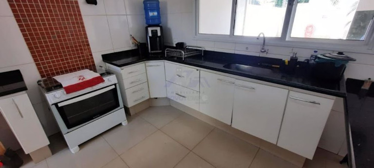 Imagem Sobrado com 3 Quartos à Venda, 199 m² em Centro - Guararapes Imagem Sobrado com 3 Quartos à Venda, 199 m² em Centro - Guararapes