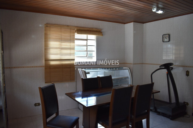 Imagem Casa com 4 Quartos à Venda, 173 m² em Região Do Jaguaribe - Campos Do Jordão
