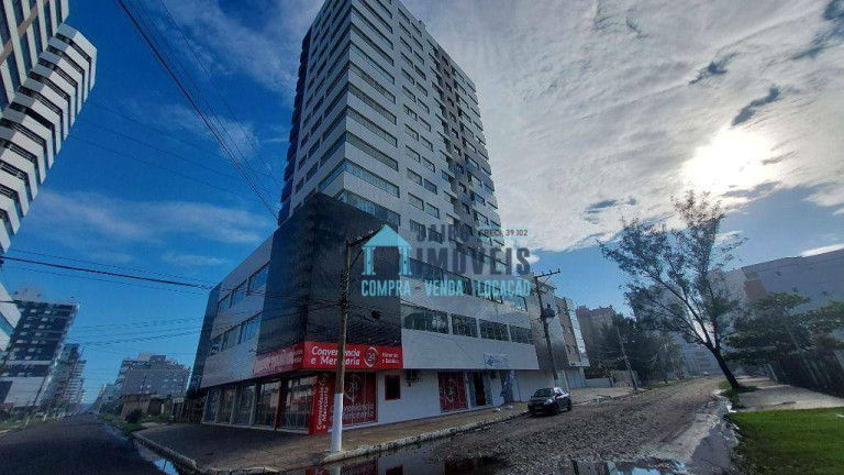 Apartamento com 2 Quartos à Venda,  em Centro - Tramandaí