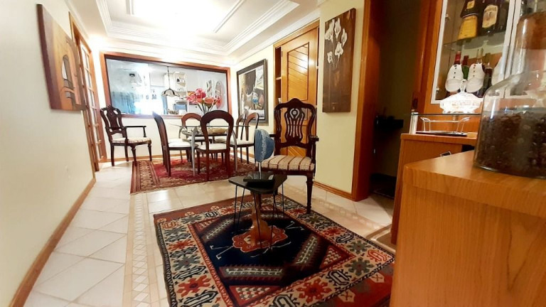 Imagem Apartamento com 3 Quartos à Venda, 220 m² em Centro - Balneário Camboriú