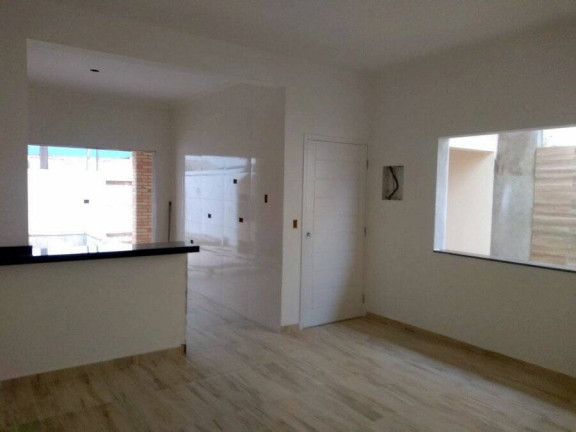 Imagem Casa com 3 Quartos à Venda, 245 m² em Parque Daville - Peruíbe Imagem Casa com 3 Quartos à Venda, 245 m² em Parque Daville - Peruíbe