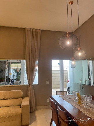 Imagem Casa com 3 Quartos à Venda, 130 m² em Jardim Mariliza - Goiânia