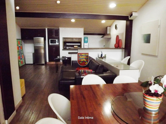 Imagem Apartamento com 4 Quartos à Venda, em Centro - Florianópolis Imagem Apartamento com 4 Quartos à Venda, em Centro - Florianópolis