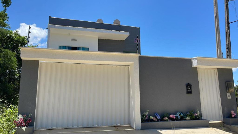 Imagem Casa com 3 Quartos à Venda, 360 m² em Mar Do Norte - Rio Das Ostras Imagem Casa com 3 Quartos à Venda, 360 m² em Mar Do Norte - Rio Das Ostras