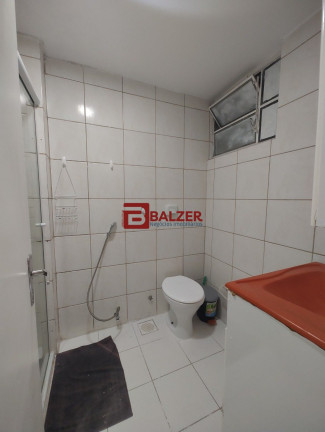 Imagem Apartamento com 2 Quartos à Venda, 72 m² em Centro - Florianópolis Imagem Apartamento com 2 Quartos à Venda, 72 m² em Centro - Florianópolis