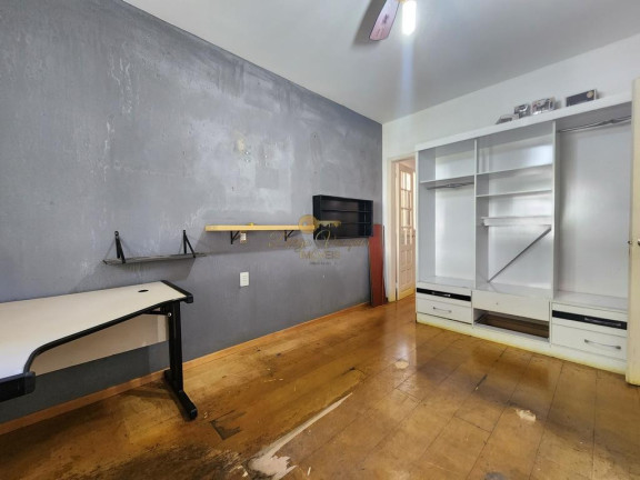 Imagem Casa com 6 Quartos à Venda, 280 m² em Parque Do Imbui - Teresópolis