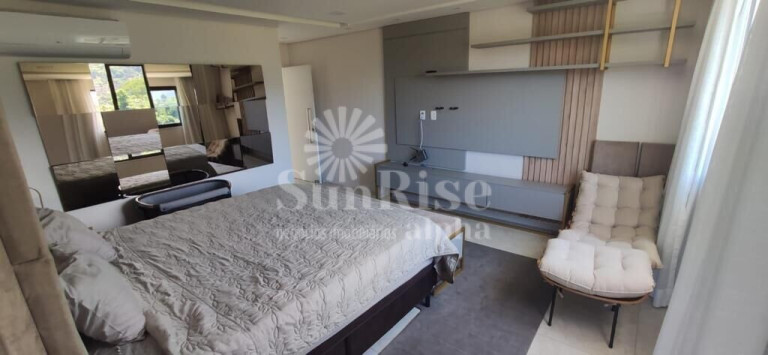 Imagem Casa com 7 Quartos à Venda, 764 m² em Centro - Cachoeiras De Macacu