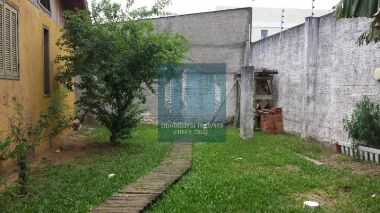 Imagem Casa com 3 Quartos à Venda, 368 m² em São João Do Rio Vermelho - Florianópolis Imagem Casa com 3 Quartos à Venda, 368 m² em São João Do Rio Vermelho - Florianópolis