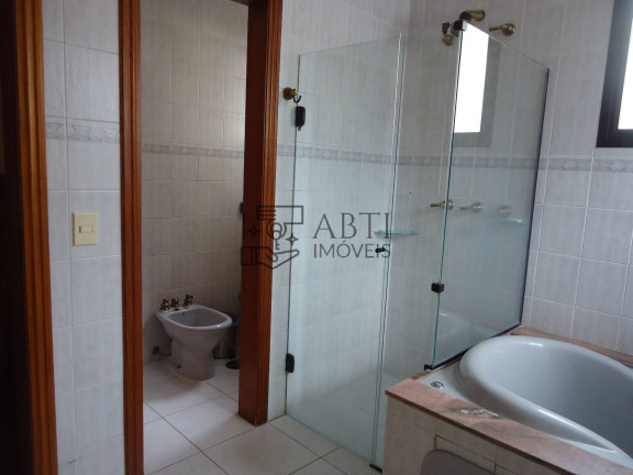 Imagem Casa com 3 Quartos à Venda, 390 m² em Aclimação - São Paulo