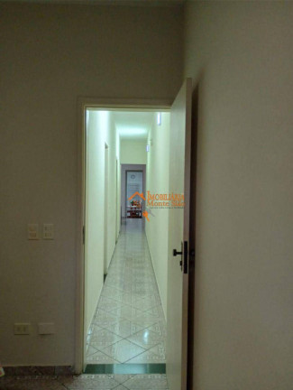 Imagem Sobrado com 4 Quartos à Venda, 250 m² em Cidade Soberana - Guarulhos Imagem Sobrado com 4 Quartos à Venda, 250 m² em Cidade Soberana - Guarulhos