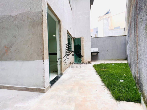 Imagem Casa com 3 Quartos à Venda, 170 m² em Cabral - Contagem