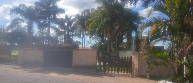 Imagem Casa com 3 Quartos à Venda, 1.690 m² em Granja Do Torto - Brasília