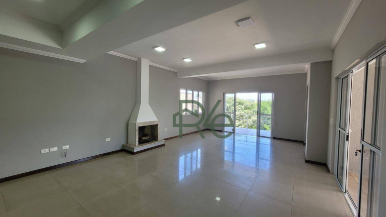 Imagem Casa com 4 Quartos à Venda, 323 m² em Golf Village - Carapicuíba Imagem Casa com 4 Quartos à Venda, 323 m² em Golf Village - Carapicuíba