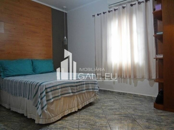 Imagem Casa com 3 Quartos à Venda, 131 m² em Vila Trinta E Um De Março - Campinas Imagem Casa com 3 Quartos à Venda, 131 m² em Vila Trinta E Um De Março - Campinas