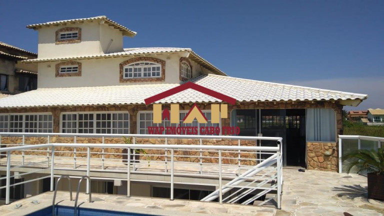 Casa com 4 Quartos à Venda,  em Feoguete - Cabo Frio
