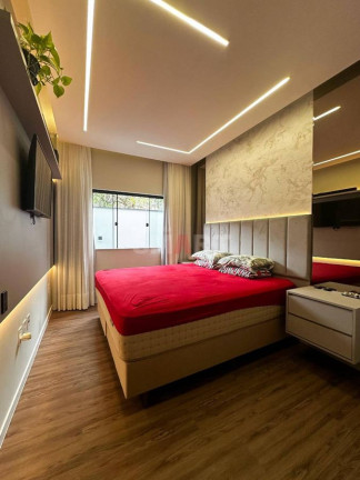 Imagem Casa com 3 Quartos à Venda, 124 m² em Vila Nova - Jaraguá Do Sul Imagem Casa com 3 Quartos à Venda, 124 m² em Vila Nova - Jaraguá Do Sul