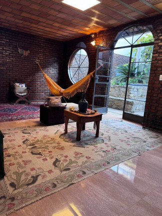 Casa com 3 Quartos à Venda, 360 m² em Betim