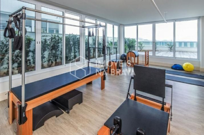 Imagem Apartamento com 4 Quartos à Venda, 238 m² em Centro - Balneário Camboriú Imagem Apartamento com 4 Quartos à Venda, 238 m² em Centro - Balneário Camboriú