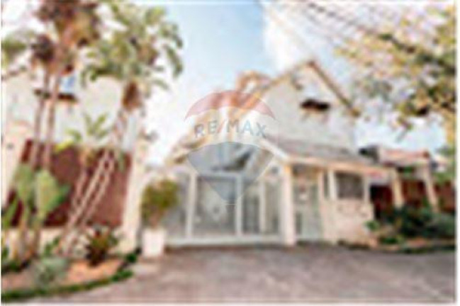 Imagem Casa com 3 Quartos à Venda, 195 m² em Chácara Das Pedras - Porto Alegre Imagem Casa com 3 Quartos à Venda, 195 m² em Chácara Das Pedras - Porto Alegre