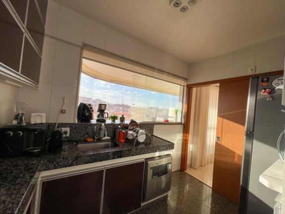 Imagem Cobertura com 3 Quartos à Venda, 180 m² em Santa Amélia - Belo Horizonte