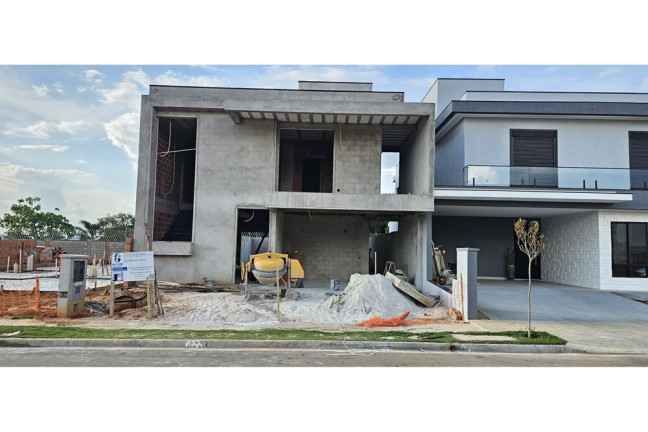 Imagem Casa com 3 Quartos à Venda,  em Jardim Tereza Cristina - Jundiaí
