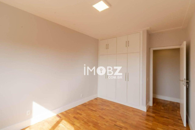 Imagem Imóvel com 4 Quartos à Venda, 221 m² em Vila Sônia - São Paulo