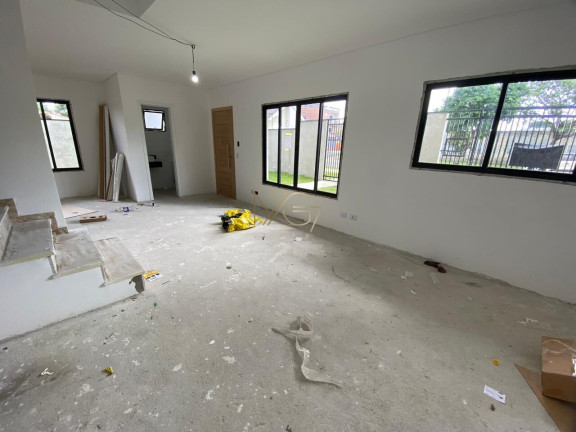 Imagem Casa com 4 Quartos à Venda, 136 m² em Cajuru - Curitiba
