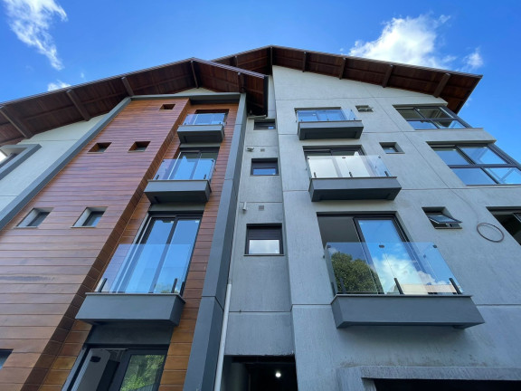 Imagem Apartamento com 2 Quartos à Venda, 71 m² em Floresta - Gramado