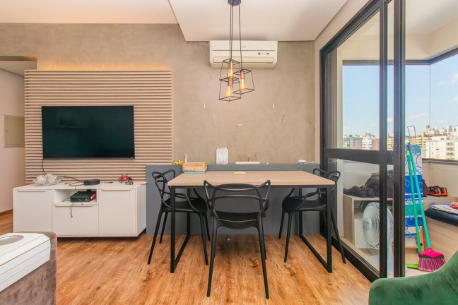 Imóvel com 1 Quarto à Venda,  em Petrópolis - Porto Alegre