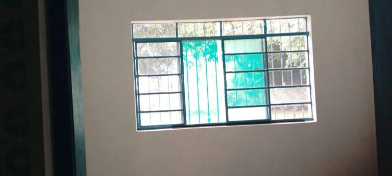 Imagem Casa com 2 Quartos à Venda, 100 m² Imagem Casa com 2 Quartos à Venda, 100 m²