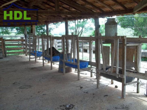 Imagem Chácara com 10 Quartos à Venda, 7 m² em Zona Rural - Hidrolândia
