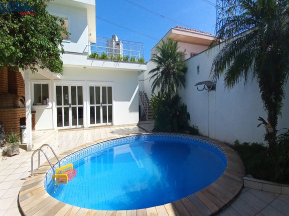 Casa com 4 Quartos à Venda,  em Mooca - São Paulo