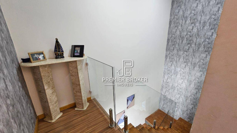 Imagem Casa com 3 Quartos à Venda, 180 m² em Albuquerque - Teresópolis Imagem Casa com 3 Quartos à Venda, 180 m² em Albuquerque - Teresópolis