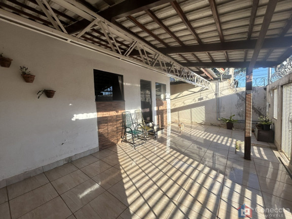 Imagem Casa com 3 Quartos à Venda, 158 m² em Sebastião Amorim - Patos De Minas