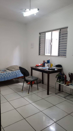 Imagem Casa com 3 Quartos à Venda, 195 m² em Jardim Rosa Maria - Carapicuíba Imagem Casa com 3 Quartos à Venda, 195 m² em Jardim Rosa Maria - Carapicuíba