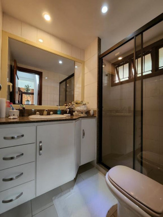 Imagem Casa com 3 Quartos à Venda, 177 m² em Granja Guarani - Teresópolis Imagem Casa com 3 Quartos à Venda, 177 m² em Granja Guarani - Teresópolis