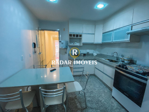 Imagem Apartamento com 4 Quartos à Venda, 180 m² em Centro - Cabo Frio