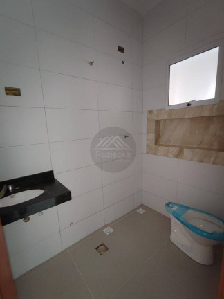 Imagem Casa com 2 Quartos à Venda, 125 m² em Jardim Santa Terezinha - Itanhaém Imagem Casa com 2 Quartos à Venda, 125 m² em Jardim Santa Terezinha - Itanhaém