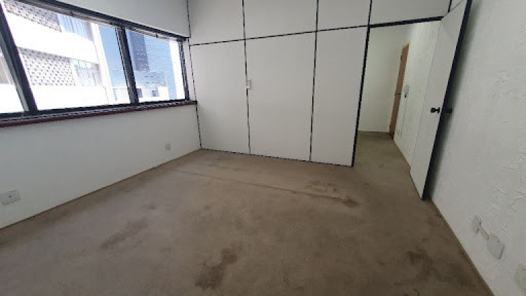 Imagem Sala Comercial à Venda, 45 m² em Centro - Campinas Imagem Sala Comercial à Venda, 45 m² em Centro - Campinas