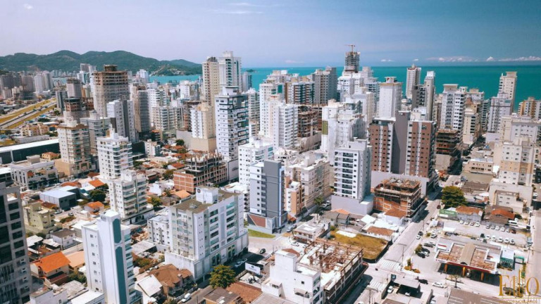 Imagem Apartamento com 3 Quartos à Venda, 87 m² em Meia Praia - Itapema