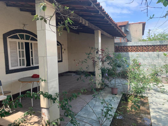 Imagem Casa com 2 Quartos à Venda, 80 m² em Estação - Iguaba Grande