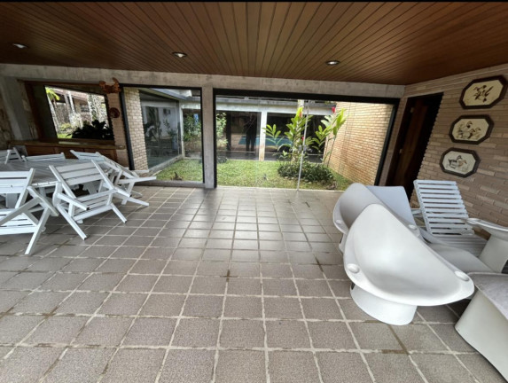 Imagem Casa com 7 Quartos à Venda, 300 m² em Lázaro - Ubatuba