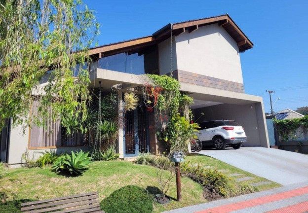 Imagem Casa com 3 Quartos à Venda, 425 m² em Saco Grande - Florianópolis Imagem Casa com 3 Quartos à Venda, 425 m² em Saco Grande - Florianópolis