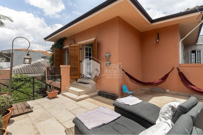 Imagem Casa com 4 Quartos à Venda, 300 m² em Moema - São Paulo Imagem Casa com 4 Quartos à Venda, 300 m² em Moema - São Paulo