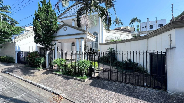 Imagem Sobrado com 5 Quartos à Venda, 906 m² em Jardim São Caetano - São Caetano Do Sul