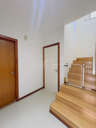 Imagem Casa com 3 Quartos à Venda, 135 m² em Colina De Laranjeiras - Serra
