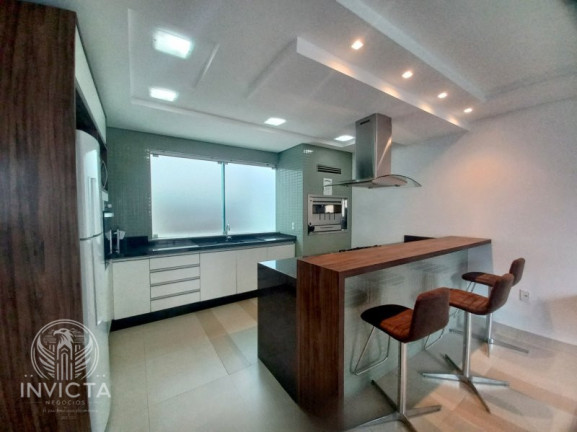 Imagem Apartamento com 3 Quartos à Venda, 115 m² em Centro - Balneário Camboriú Imagem Apartamento com 3 Quartos à Venda, 115 m² em Centro - Balneário Camboriú