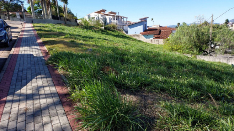 Terreno à Venda, 523 m² em Jardim América - Bragança Paulista